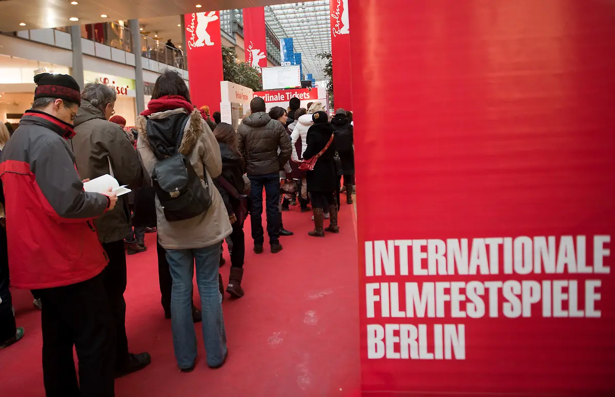 DI30225-20130207-jpg8497718827957713241