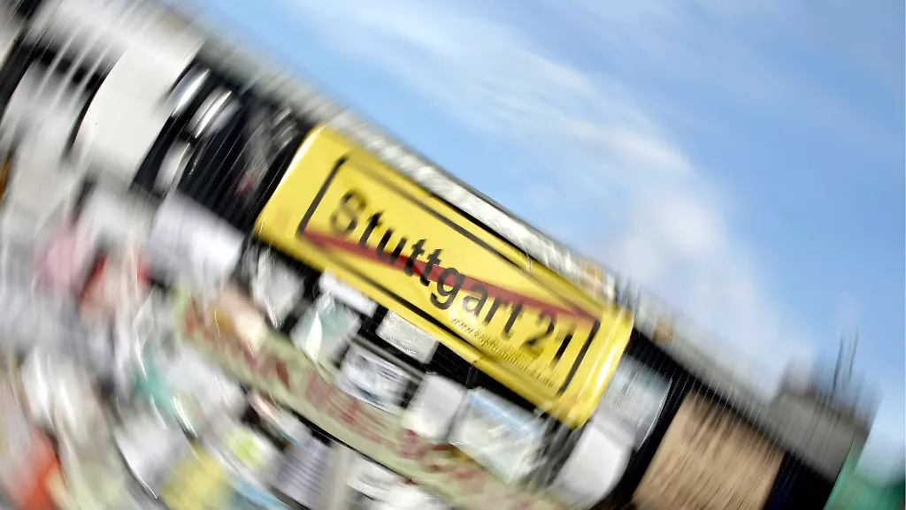 DI10056-20130205-jpg3940848762619062063