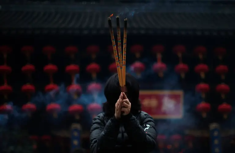 2013-02-04T064149Z-01-CB01-RTRMDNP-3-CHINA-JPG1528531619955960386