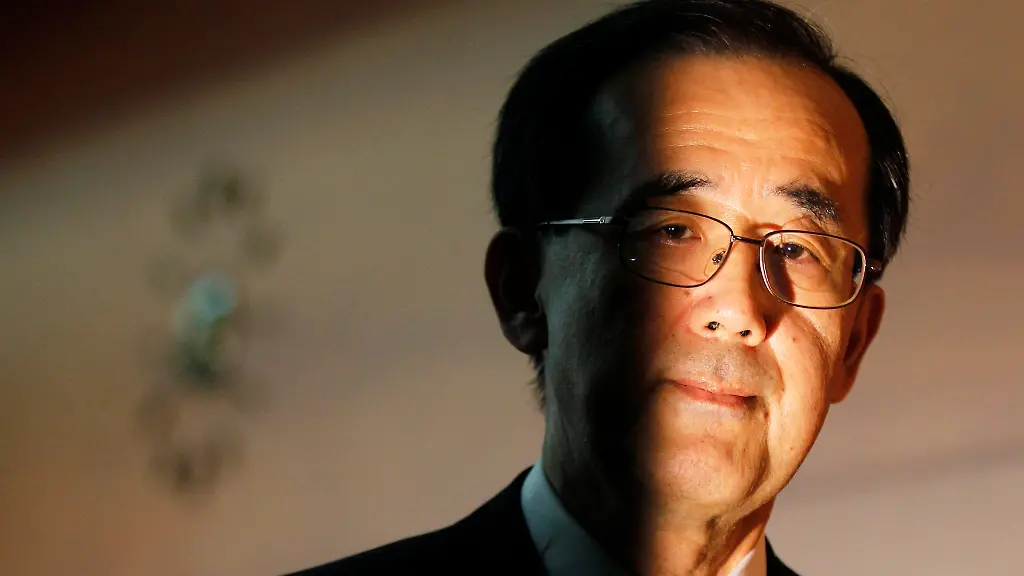 2013-02-05T104121Z-01-SIn202-RTRMDNP-3-JAPAN-ECONOMY-SHIRAKAWA-RESIGNATION-JPG6728404204182493356