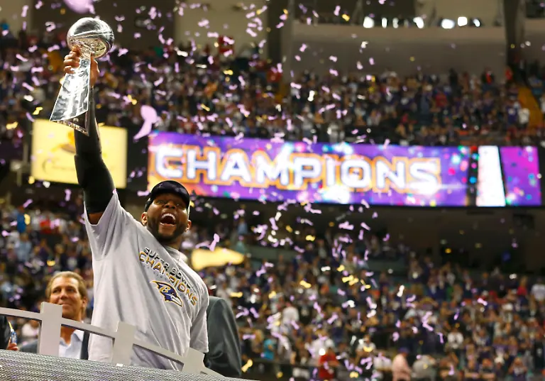 2013-02-04T060308Z-01-NEO322-RTRMDNP-3-NFL-SUPERBOWL-JPG5488119170007028270