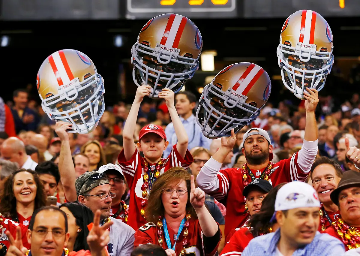 2013-02-04T001303Z-01-NEO569-RTRMDNP-3-NFL-SUPERBOWL-JPG7970291403903753935