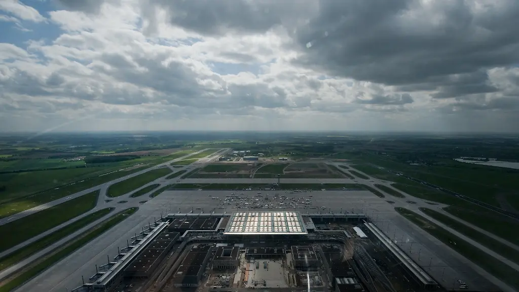 Wann-der-Flughafen-eroeffnet-werden-kann-ist-noch-voellig-offen