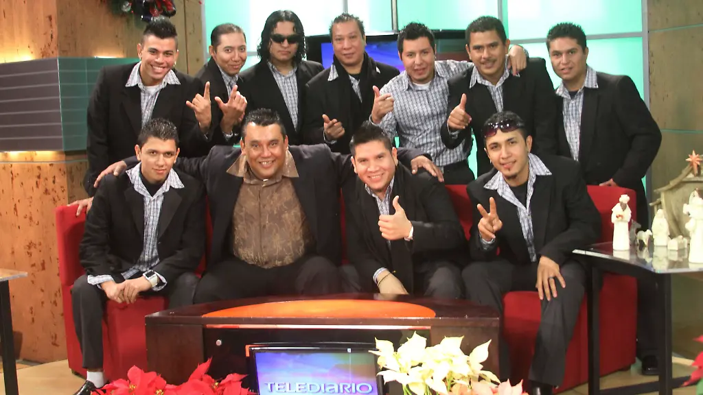 2013-01-30T013651Z-01-TBR02-RTRMDNP-3-MEXICO-BODIES-JPG6255448303286570493