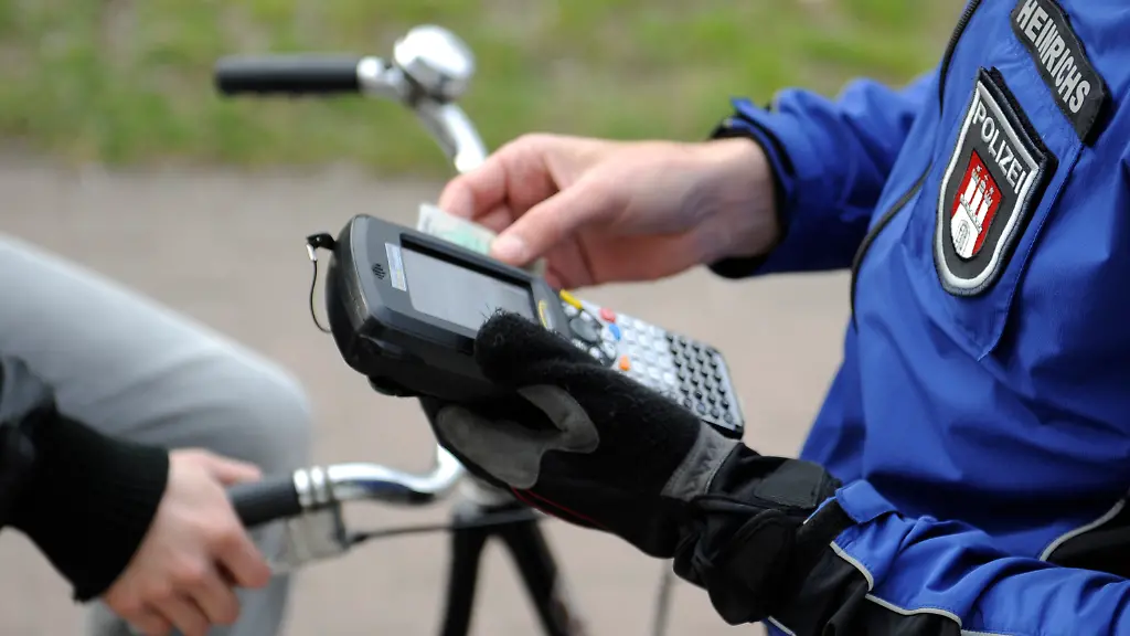 39jn5146-jpg4589438446901820803