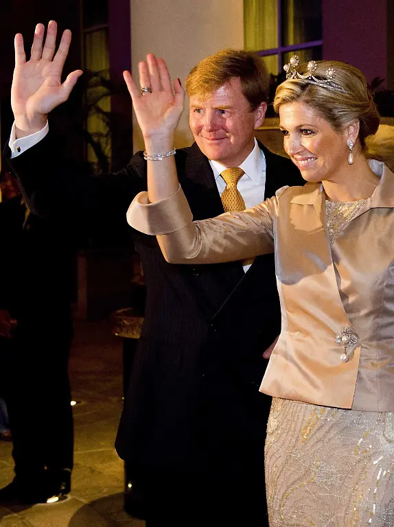 39ij1436-jpg2094372341792055622