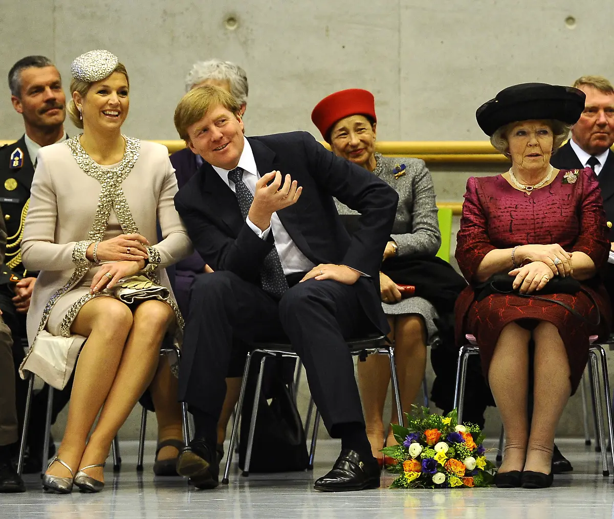 DI30188-20130128-jpg3623708156174291539