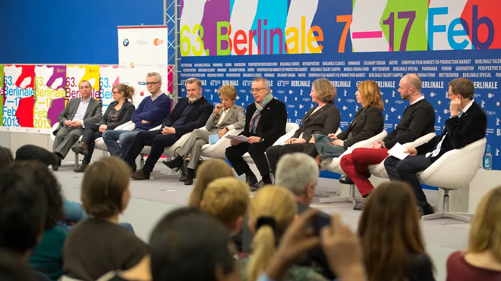 DI30102-20130128-jpg5647848404508148681