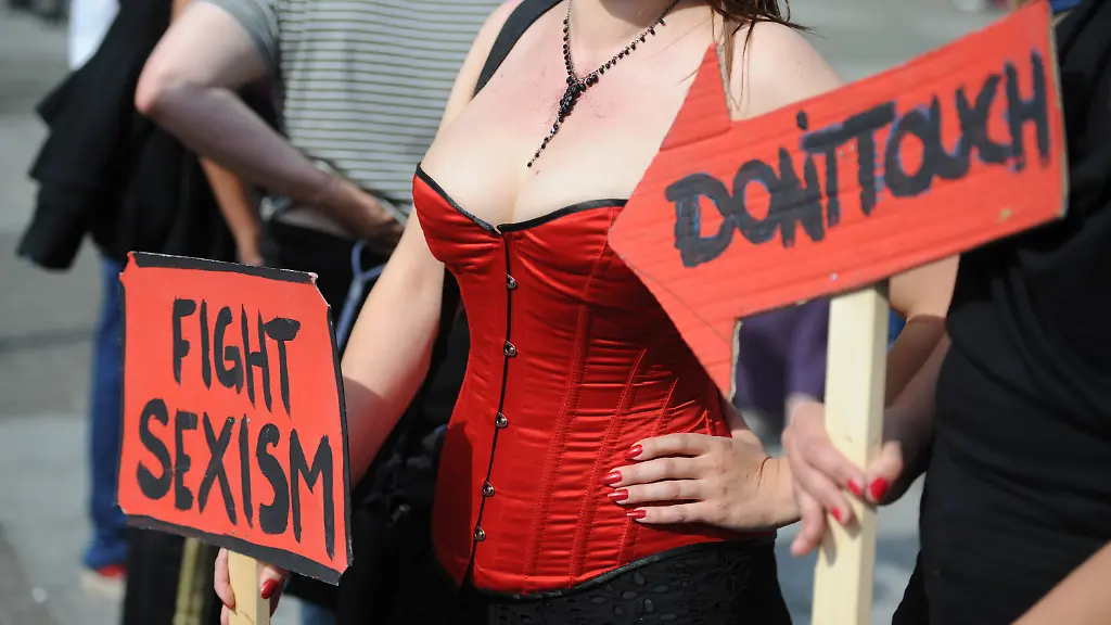 39ki5757-jpg496600180898674945