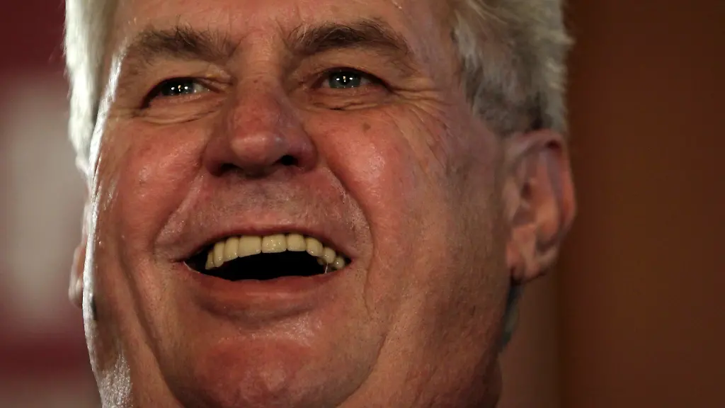 2013-01-26T161521Z-01-DWC01-RTRMDNP-3-CZECH-ELECTION-JPG5730744599819852091