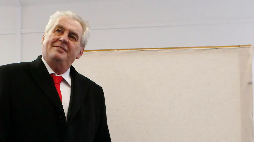 2013-01-25T150300Z-01-PEJ01-RTRMDNP-3-CZECH-JPG7683175607289294426