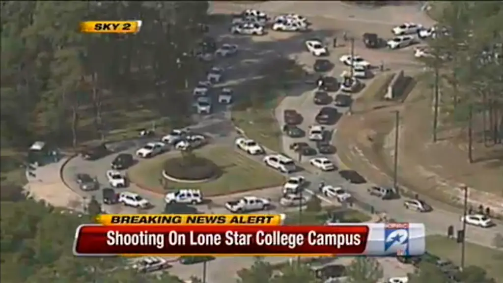 2013-01-22T200151Z-01-TOR103-RTRMDNP-3-USA-SHOOTING-LONESTAR-JPG8606383474850121428