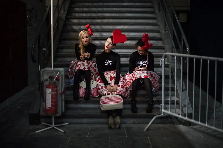 DI10382-20130115-jpg5030563313298677216