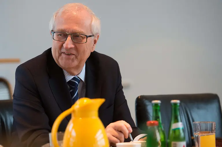 39cy5117-jpg8535789987197495803