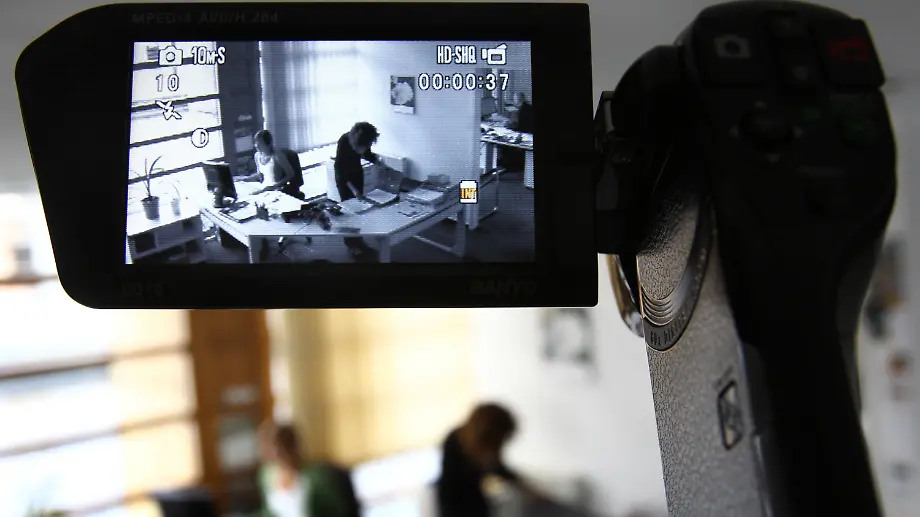 Video poster