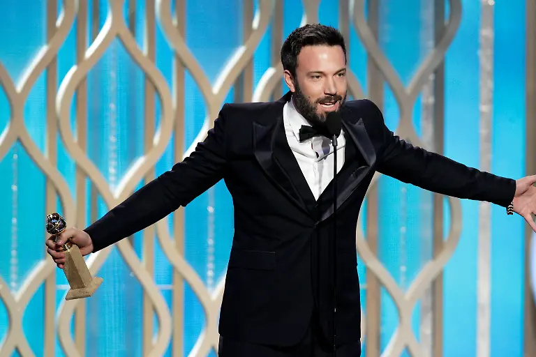 DAB3214-20130114-jpg1805236110434966154