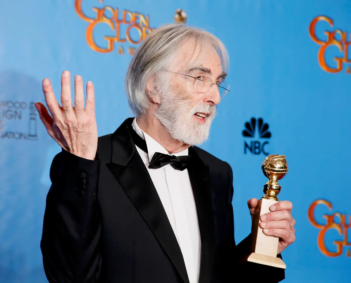 2013-01-14T025754Z-01-BEV852-RTRMDNP-3-GOLDENGLOBES-JPG4672290668582968123