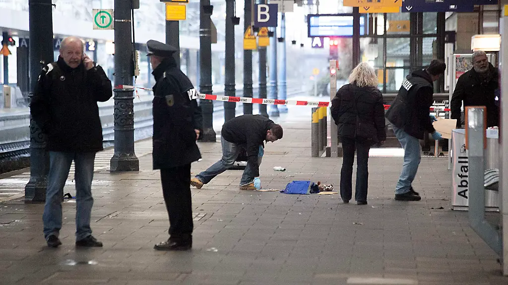 DI30139-20130106-jpg5472275879408263001