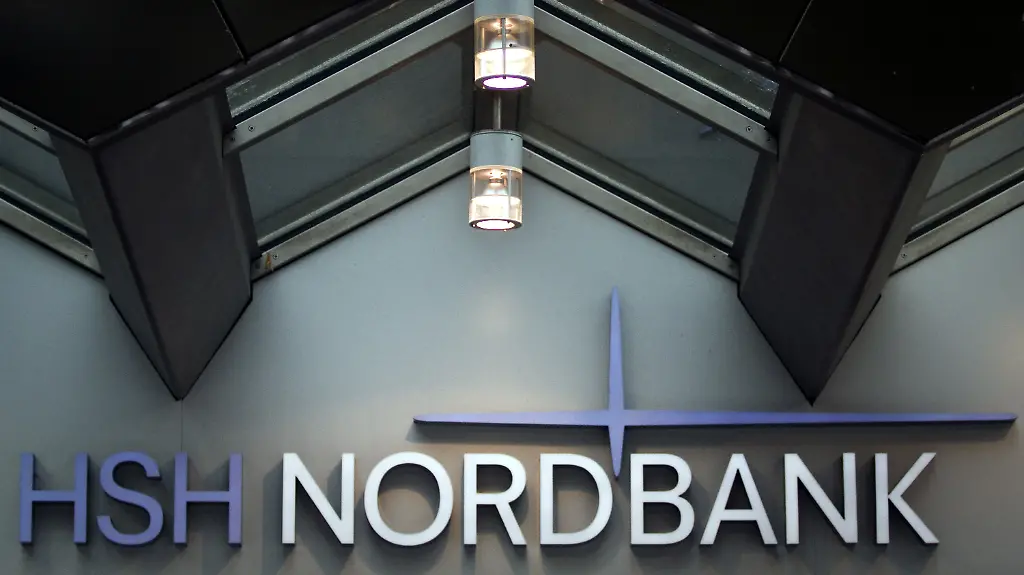 DI10082-20130111-jpg9035562444554910868