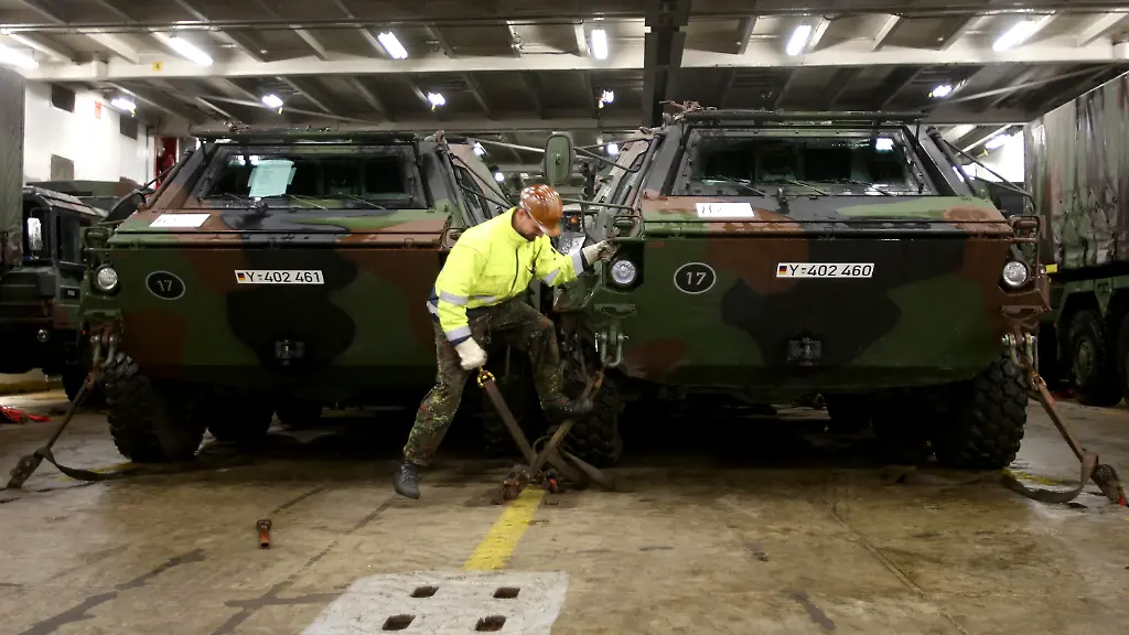 39903555-jpg6140412141916340318