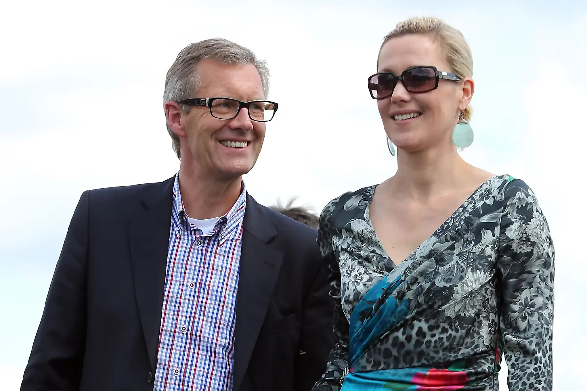 DI10086-20130107-jpg2160840185872567410