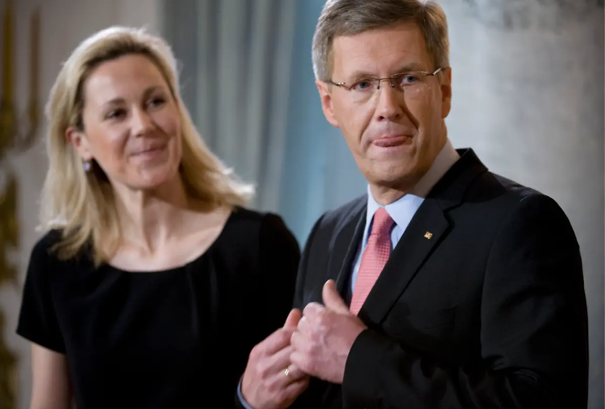 DI10083-20130107-jpg457200761467225110