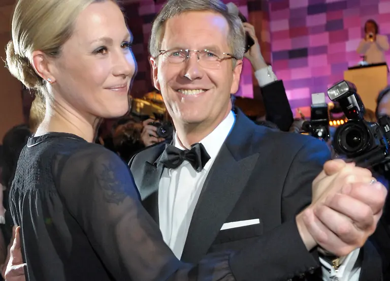 DI10094-20130107-jpg5557329999610712496