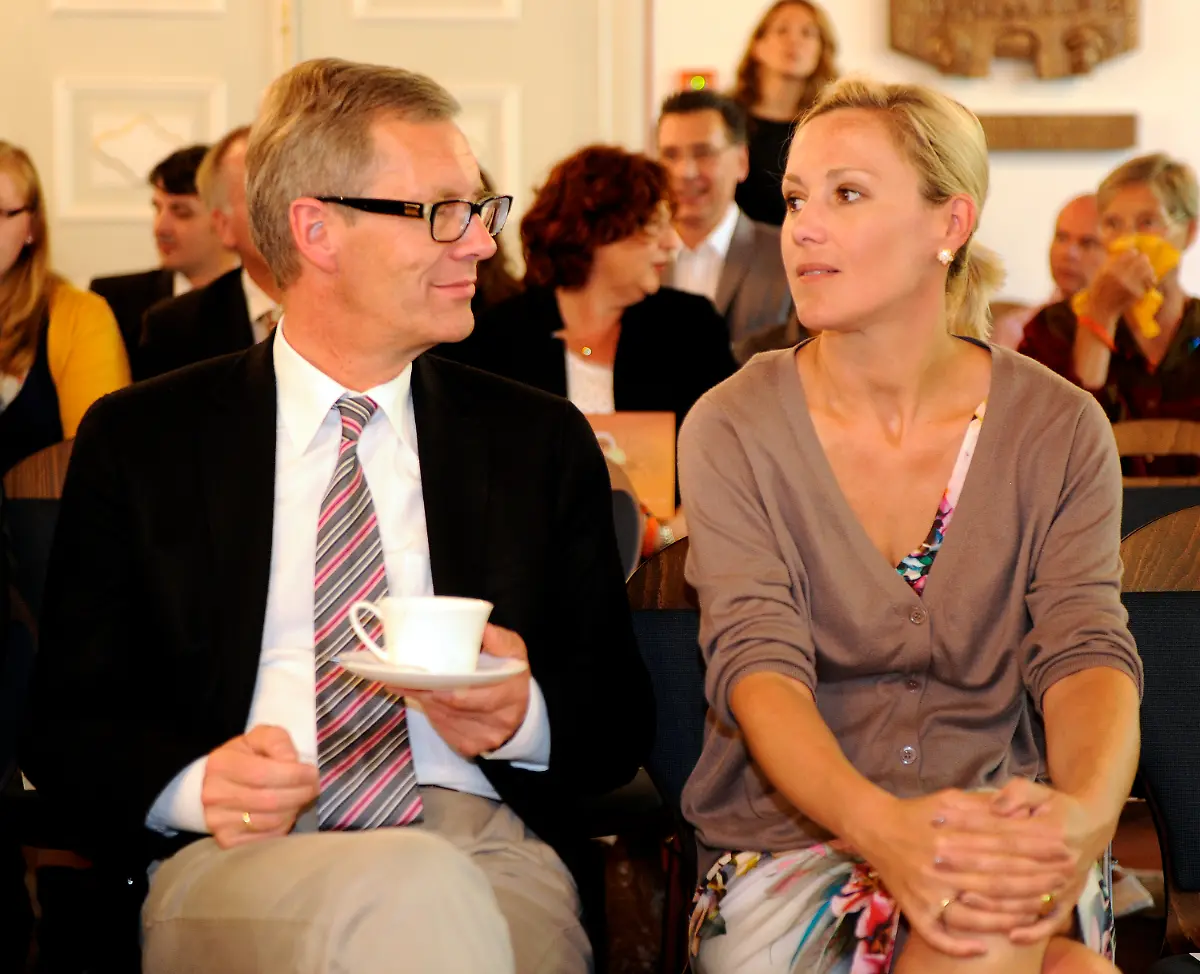 DI10079-20130107-jpg2744327473376947935