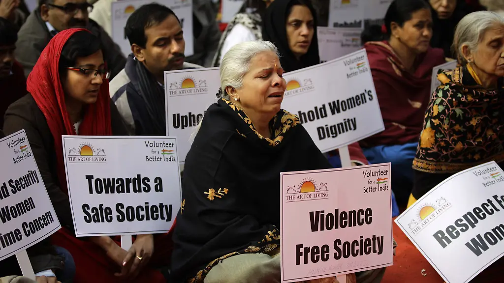 DAB0685-20130105-jpg3604474107732402808