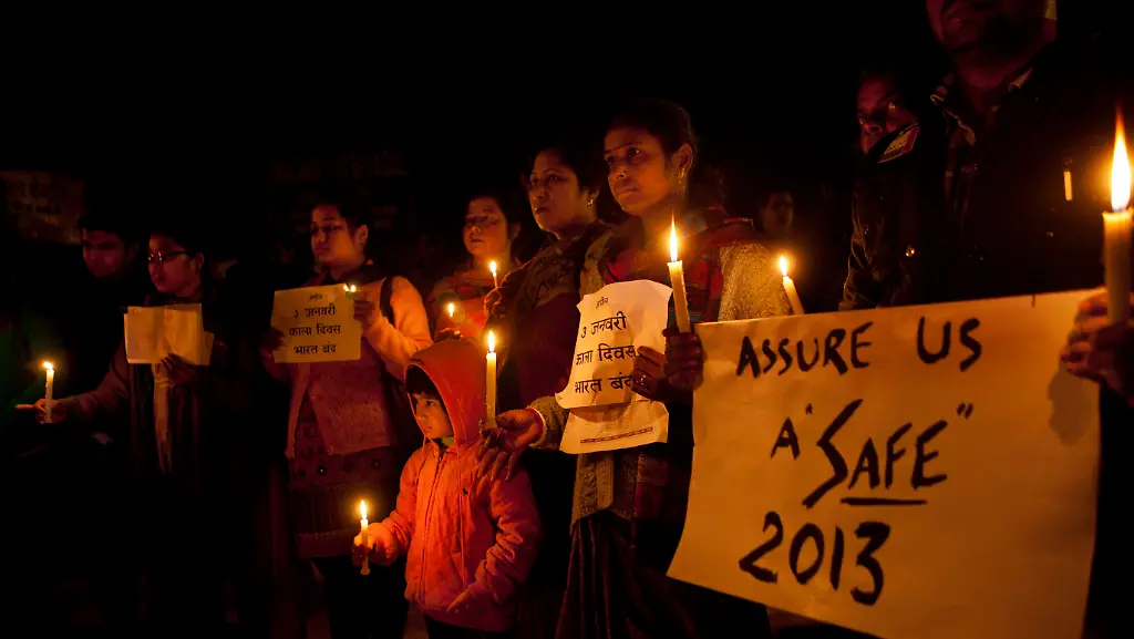 DAB0822-20121230-jpg1585670596300078556