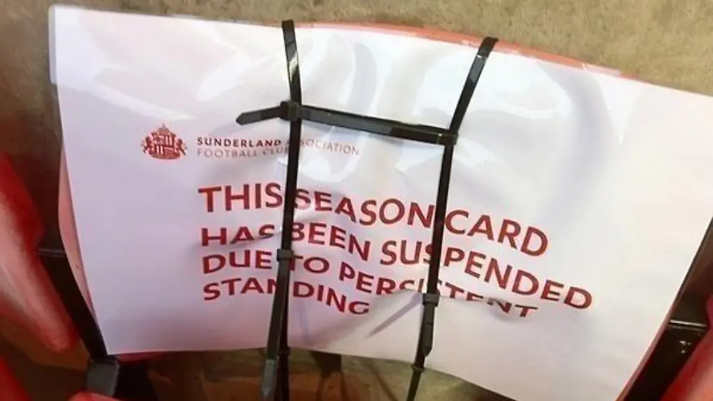 A-HC6epCAAAC637-jpg-large