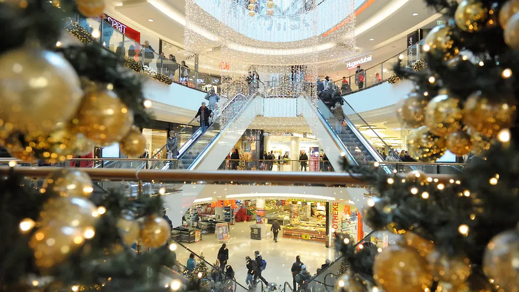 38ua1058-jpg7269071224237845492