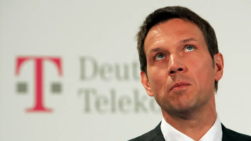 DI20649-20121220-jpg2128196689096225040