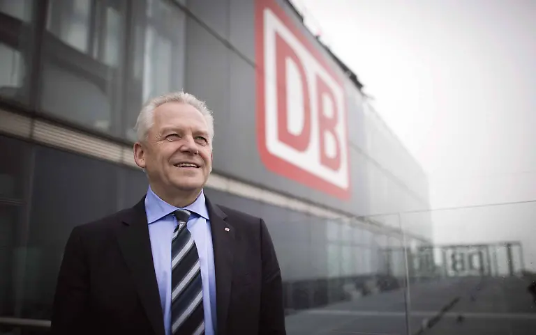 DI10069-20121211-jpg6982412974257705242