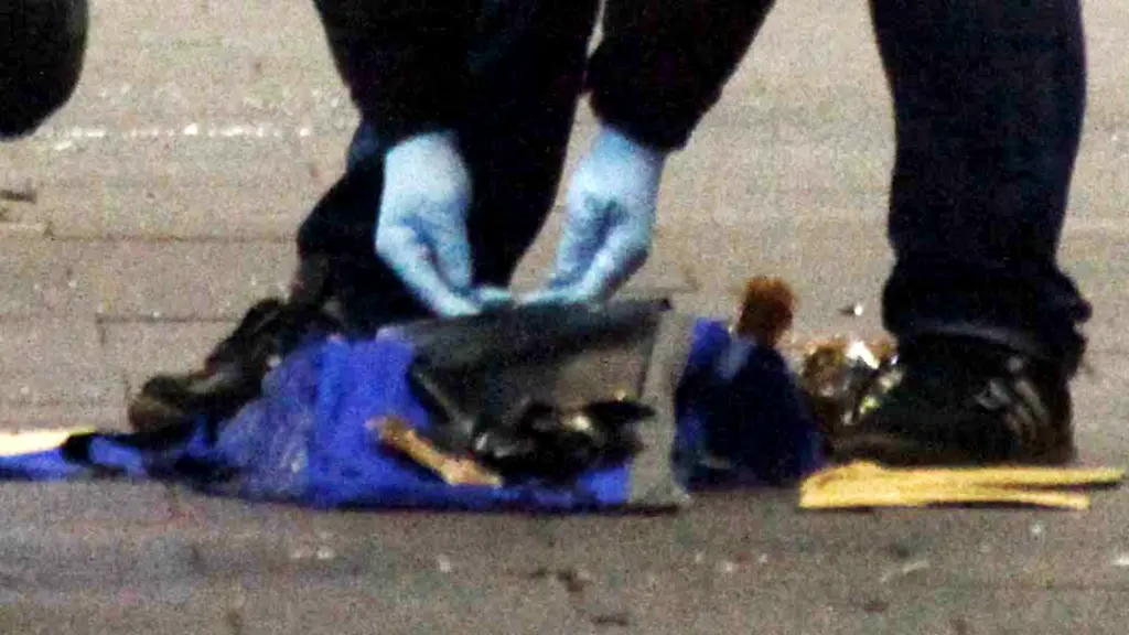 DI30344-20121211-jpg4900734531445929643