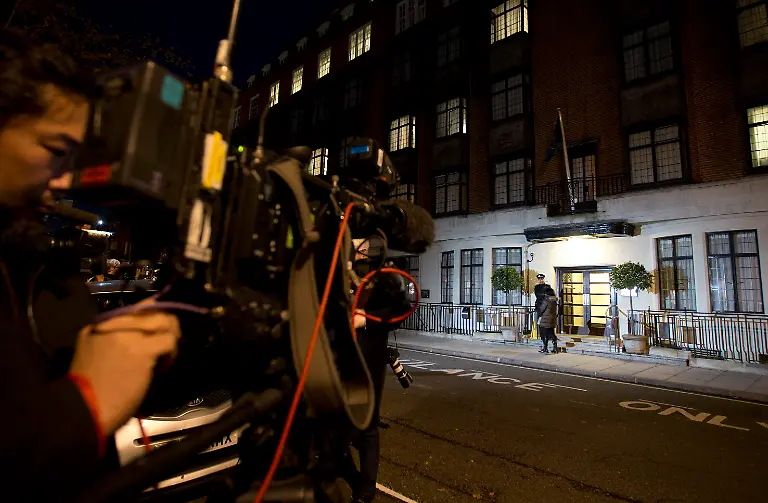 DAB1816-20121203-jpg8348824280990341260