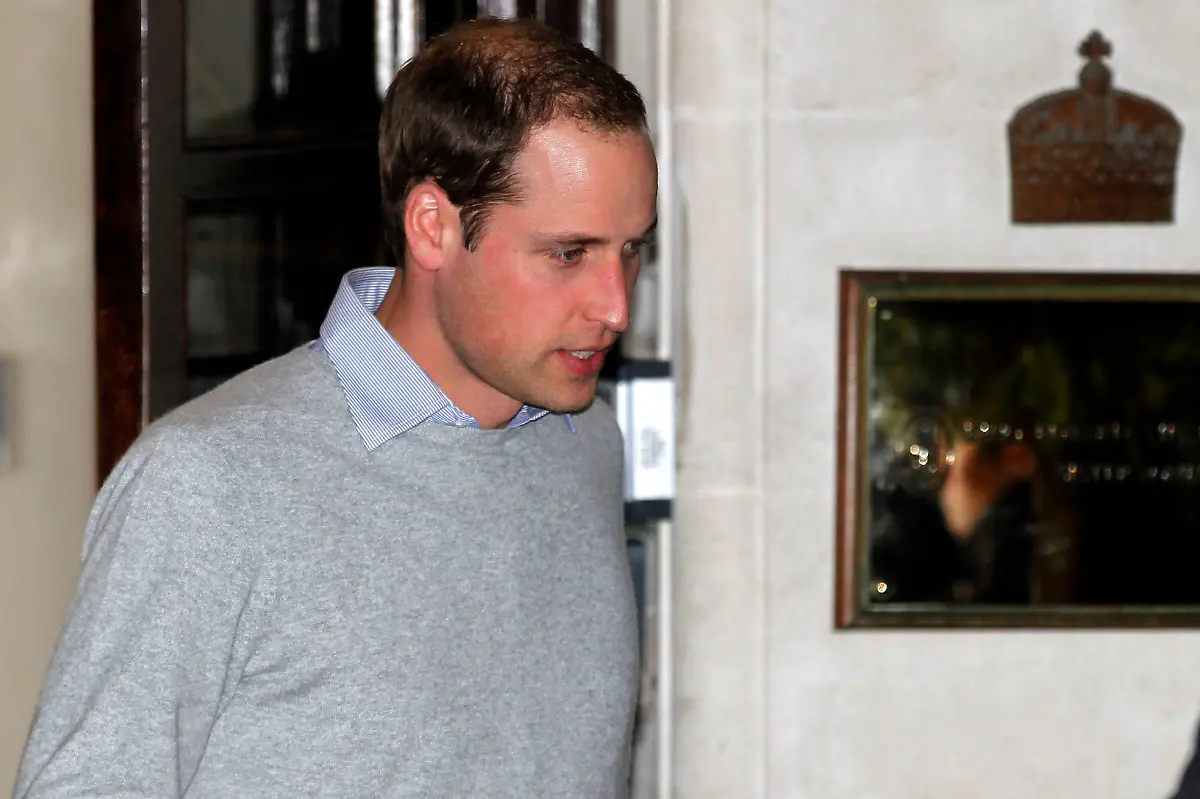 DAB2201-20121203-jpg1016086592234380254