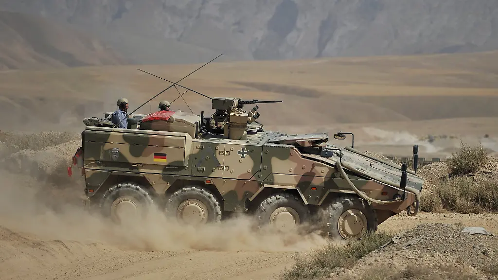 38kg1309-jpg6058304402698390837