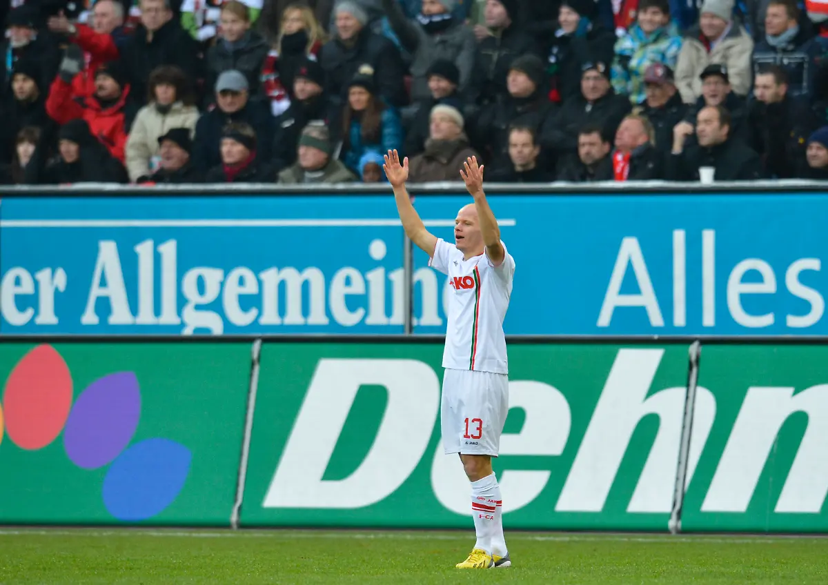 DI30210-20121201-jpg2359896957297134252