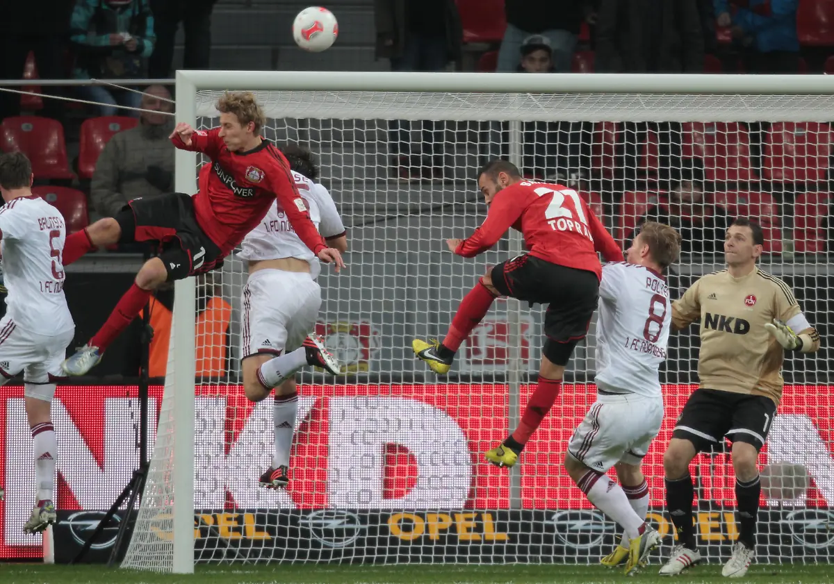 DI10219-20121201-jpg5465394391960949965