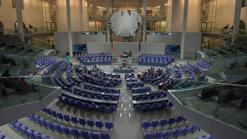 DI30216-20121129-jpg28474657412533777