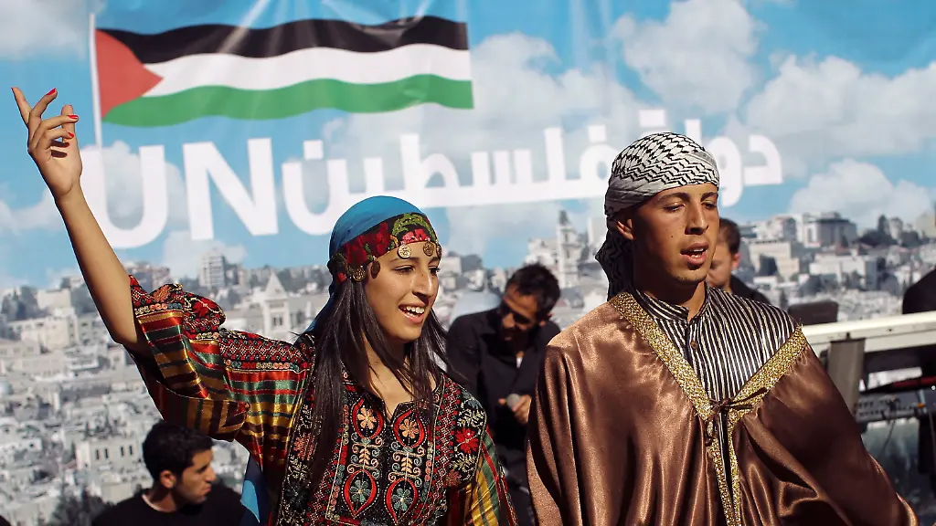 38hr0936-jpg4798511410634687890