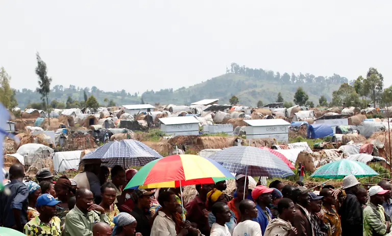 2012-11-24T154636Z-01-DRC11-RTRMDNP-3-CONGO-DEMOCRATIC-JPG130355599570164943