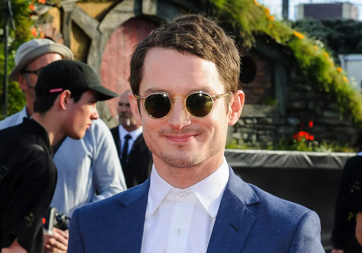 2012-11-28T082610Z-01-SYD10-RTRMDNP-3-HOBBIT-PREMIERE-JPG9132201238196703339