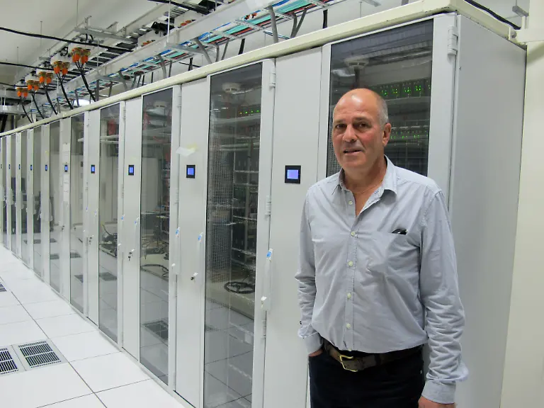 DAB0278-20121125-jpg4616879837417209618