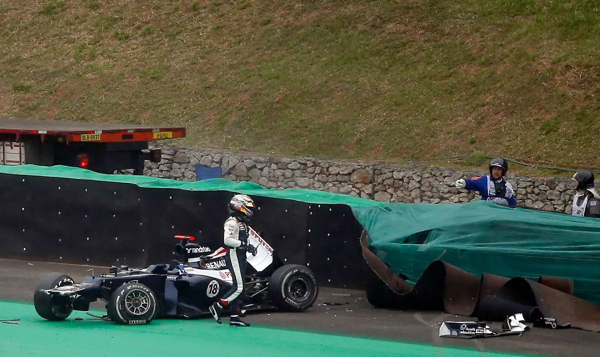 DAB2083-20121125-jpg6945659773560095033