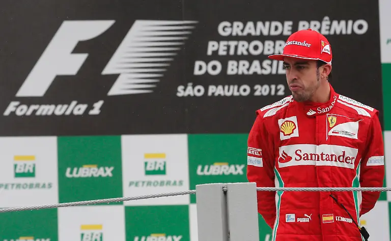 2012-11-25T200452Z-01-SAO196-RTRMDNP-3-MOTOR-RACING-PRIX-JPG1000945024454807201