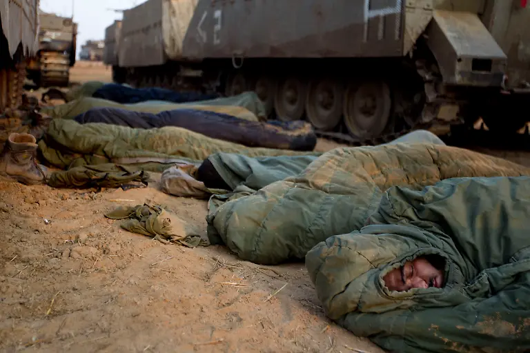 DAB2703-20121119-jpg2621962227365167080