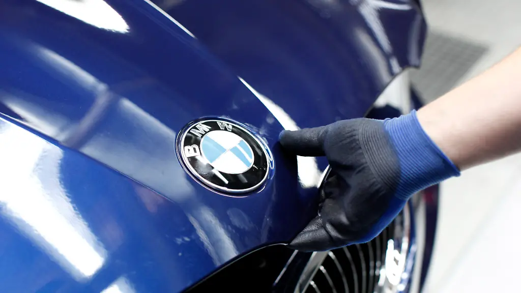 DI30032-20121106-jpg6190630554348332364