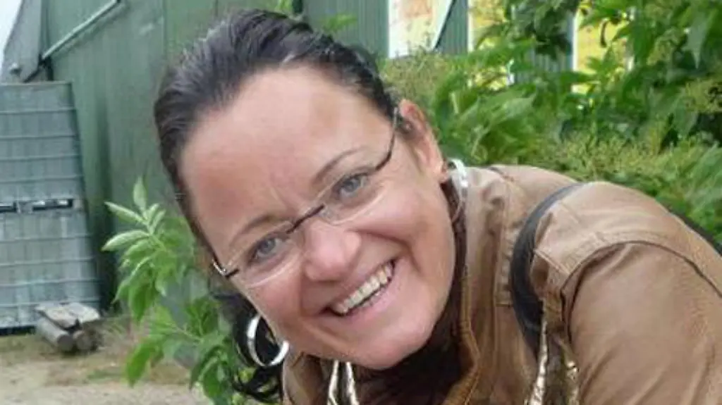 Zsch-C3-A4pe-Urlaub-vermutl-09-II-500x445-property-poster